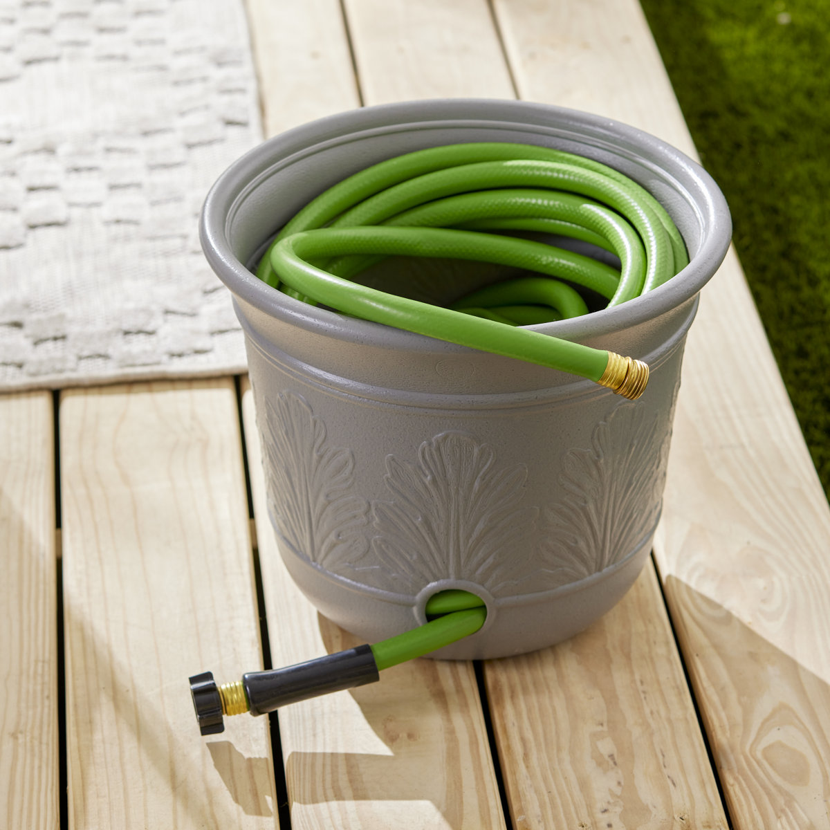 Suncast Plastic Hose Pot &amp; Reviews | Wayfair