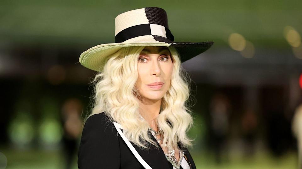  Cher. 