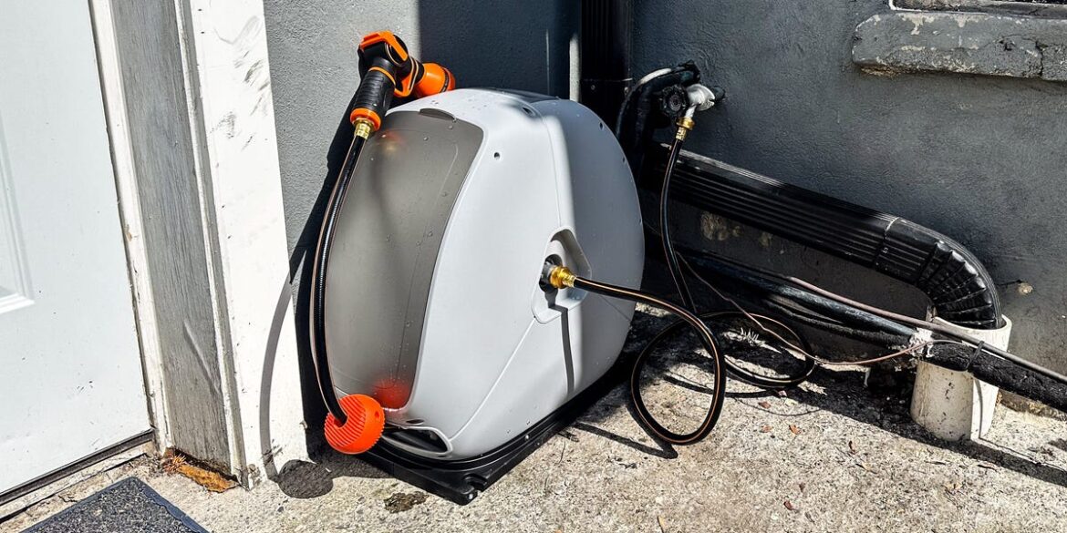 Tired of Tangled Hoses? This Retractable Model Fixed My Backyard Instantly Tired of Tangled Hoses? This Retractable Model Fixed My Backyard Instantly