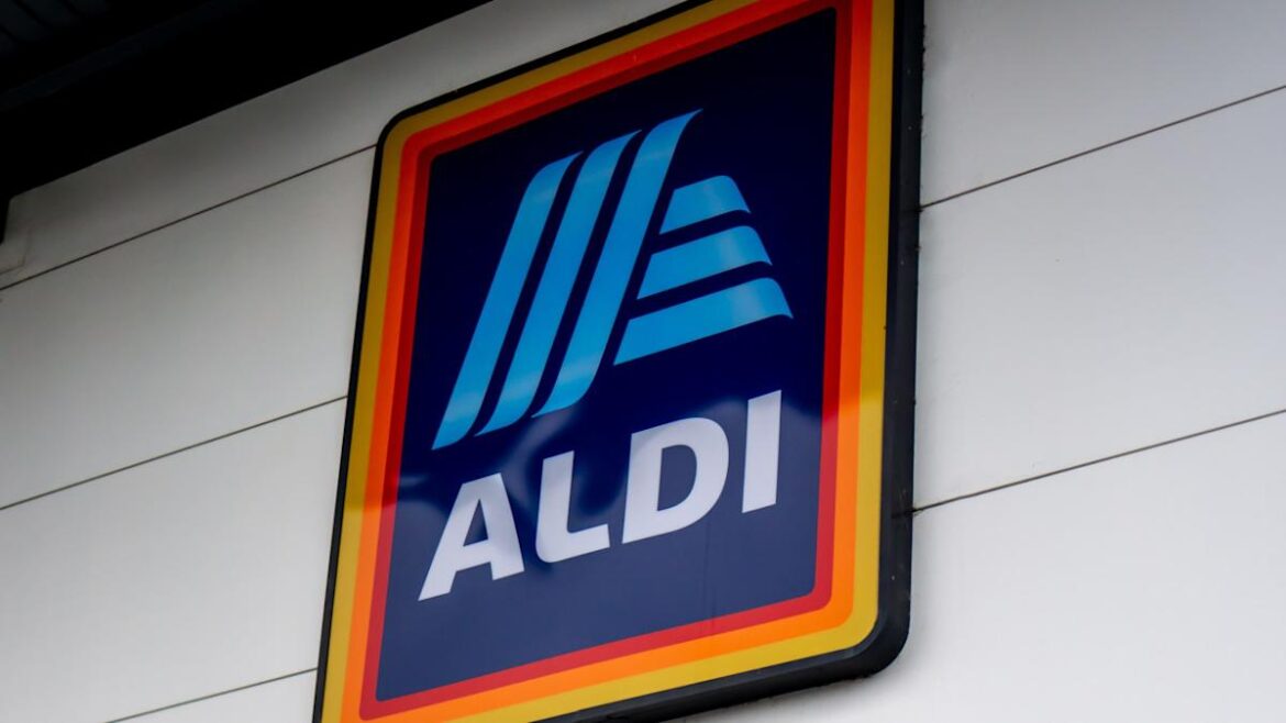 Aldi’s Silhouette Garden Stakes Are the Most Adorable $5 You’ll Spend This Season