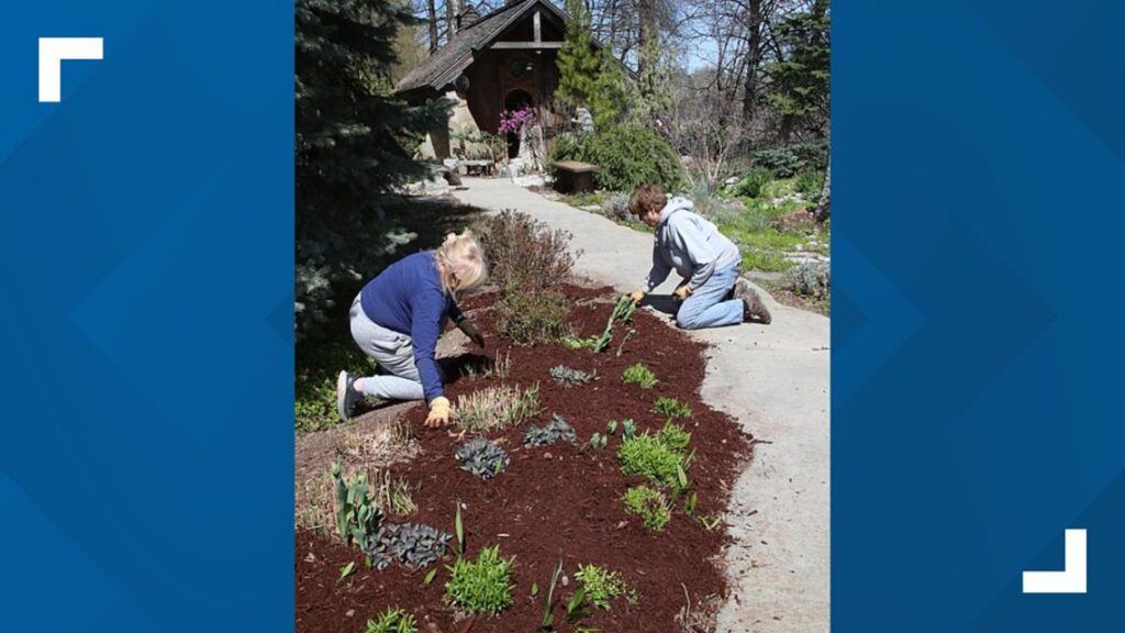 Sandpoint Healing Garden blooms under volunteers’ care, love Sandpoint Healing Garden blooms under volunteers' care, love