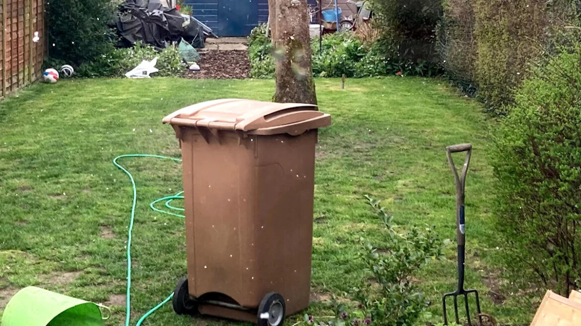 Locals to register ahead of garden waste bin changes Yahoo news home
