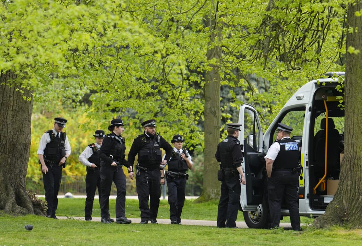Kensington Gardens cordoned off: everything we know so far Kensington Gardens cordoned off: everything we know so far
