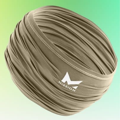 A cooling UPF neck gaiter