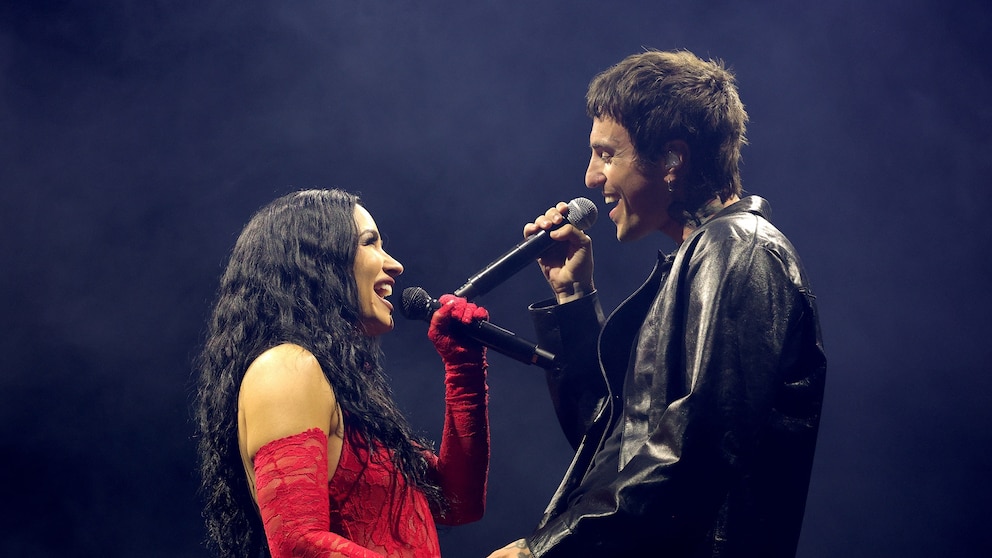 Demi Lovato brings out JoJo and Jutes during surprise-filled Madison Square Garden concert Demi Lovato brings out JoJo and Jutes during surprise-filled Madison Square Garden concert