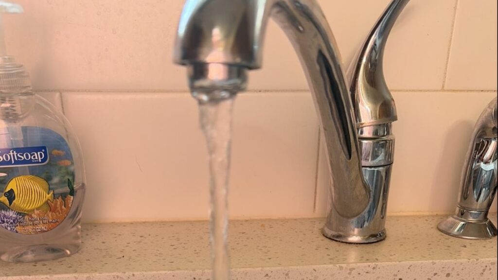 ‘Just like garden soil’ | Muncie residents, businesses report ‘earthy’ taste and odor in city water 'Just like garden soil' | Muncie residents, businesses report 'earthy' taste and odor in city water