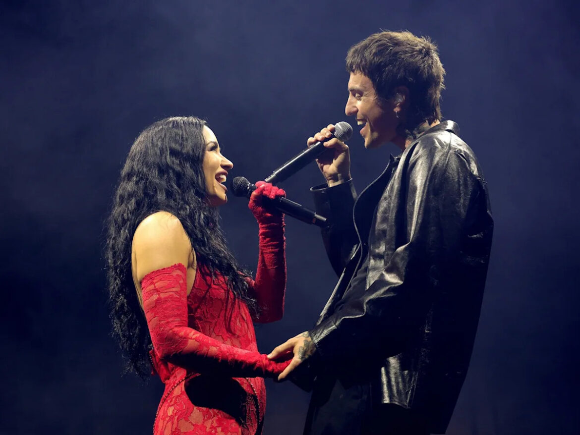 Demi Lovato brings out JoJo and Jutes during Madison Square Garden concert Yahoo entertainment home