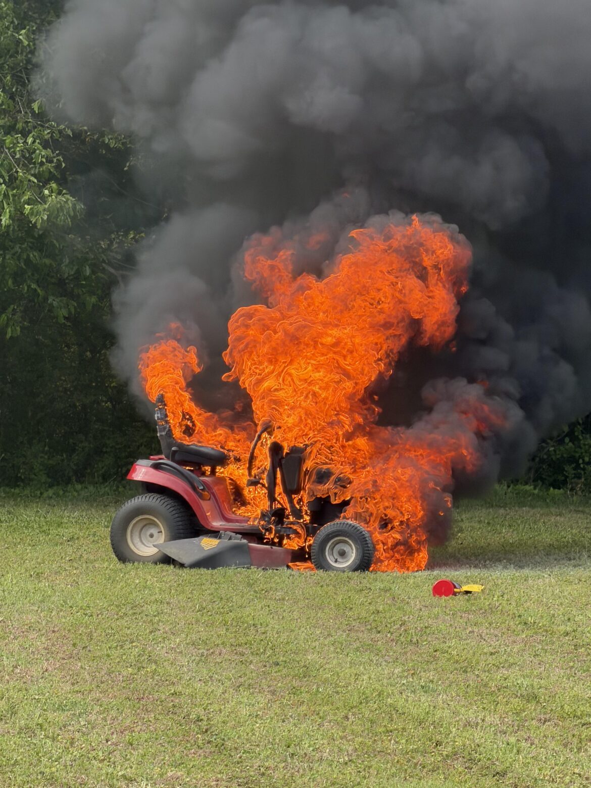 [OC] snapped this of my mower in flames