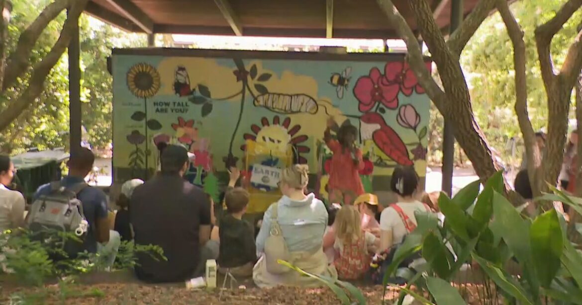Children celebrate Earth Day at Atlanta Botanical Garden – WSB-TV Channel 2 Children celebrate Earth Day at Atlanta Botanical Garden – WSB-TV Channel 2