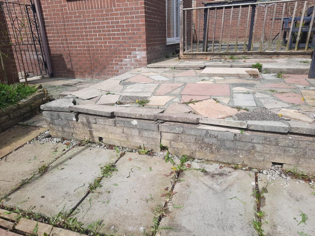 Advise - Lifting and Loose Patio