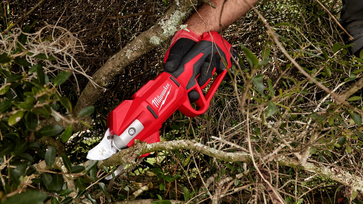 7 Milwaukee Gardening Tools You Probably Didn't Realize Existed