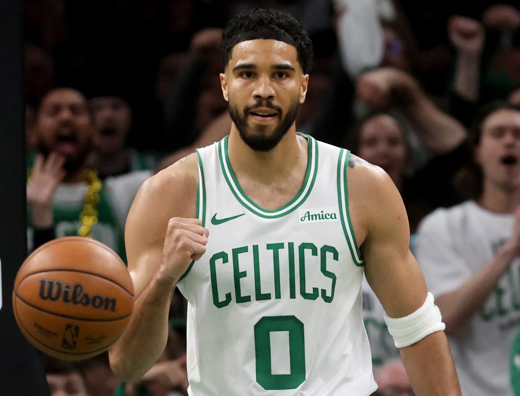 Jayson Tatum, Celtics smother 76ers in Game 1 rout Jayson Tatum, Celtics smother 76ers in Game 1 rout