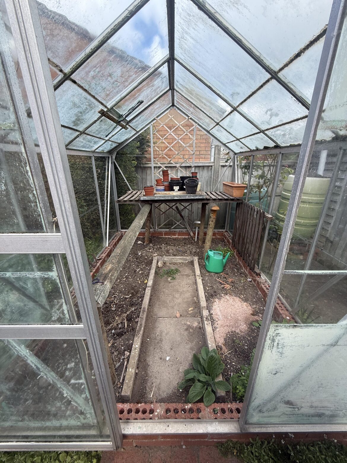 Bought the house for the greenhouse… now what! Bought the house for the greenhouse… now what!