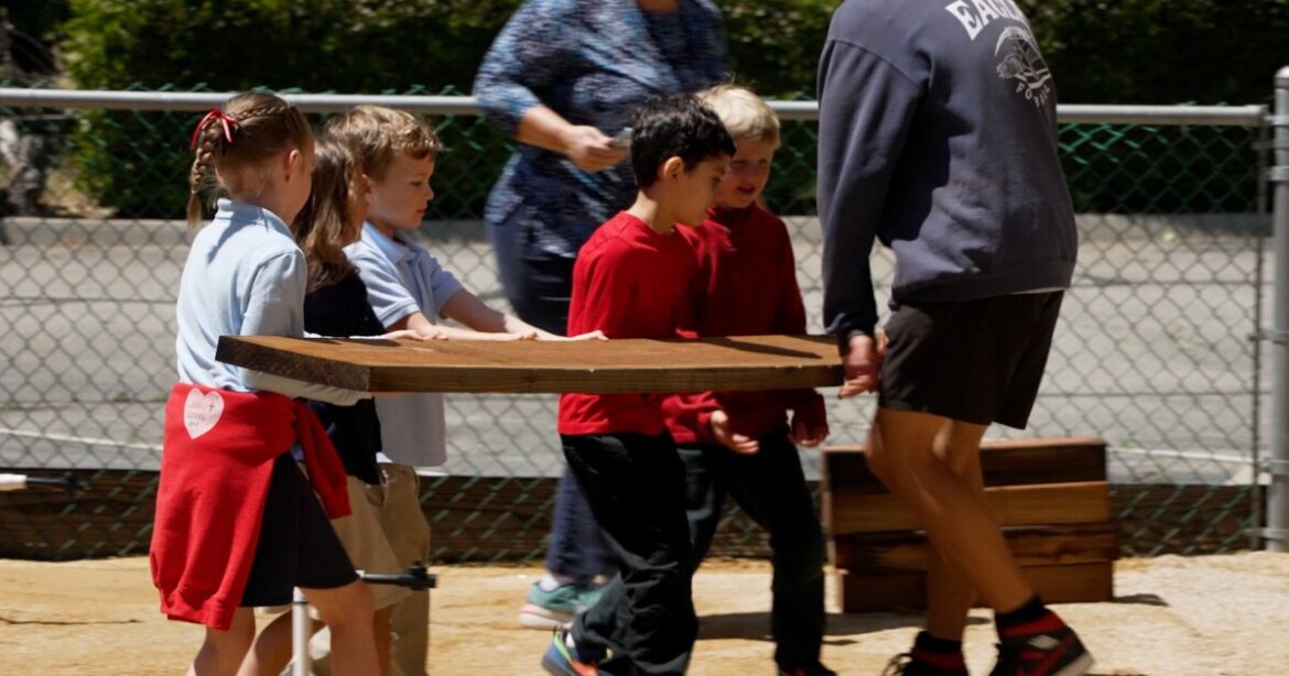 Two Paso Probles schools receive free garden beds through Big Creek Lumber grant Two Paso Probles schools receive free garden beds through Big Creek Lumber grant