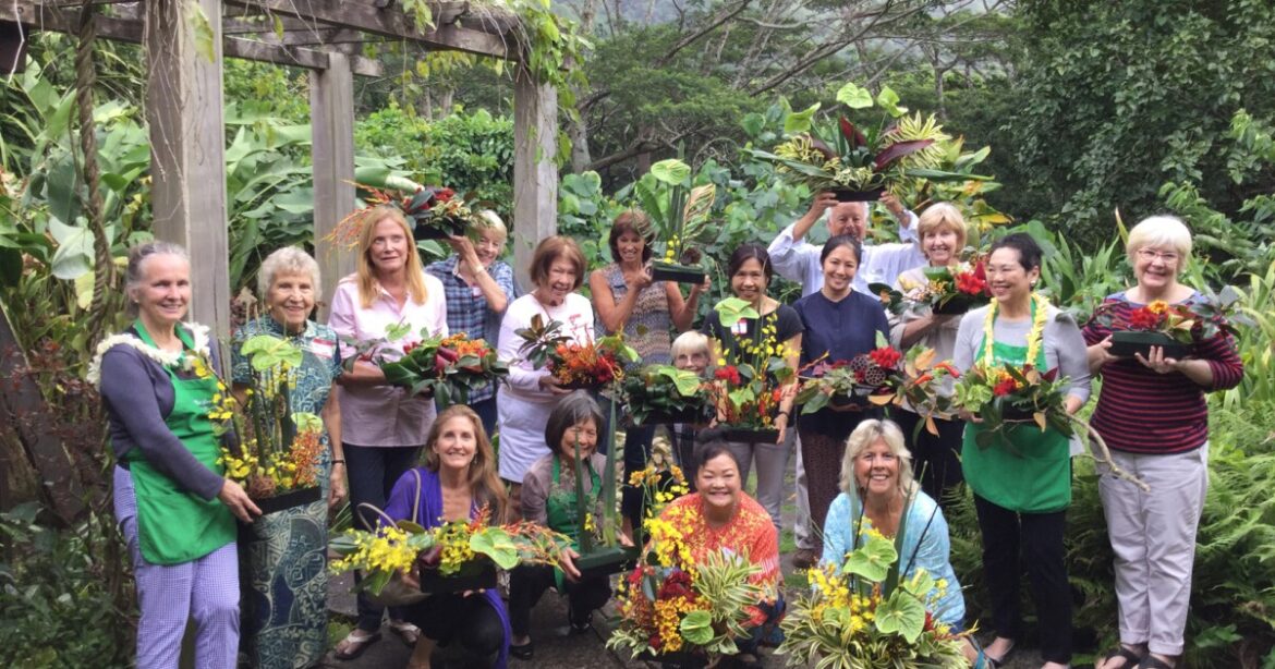 April showers bring more flowers to Honolulu garden show April showers bring more flowers to Honolulu garden show