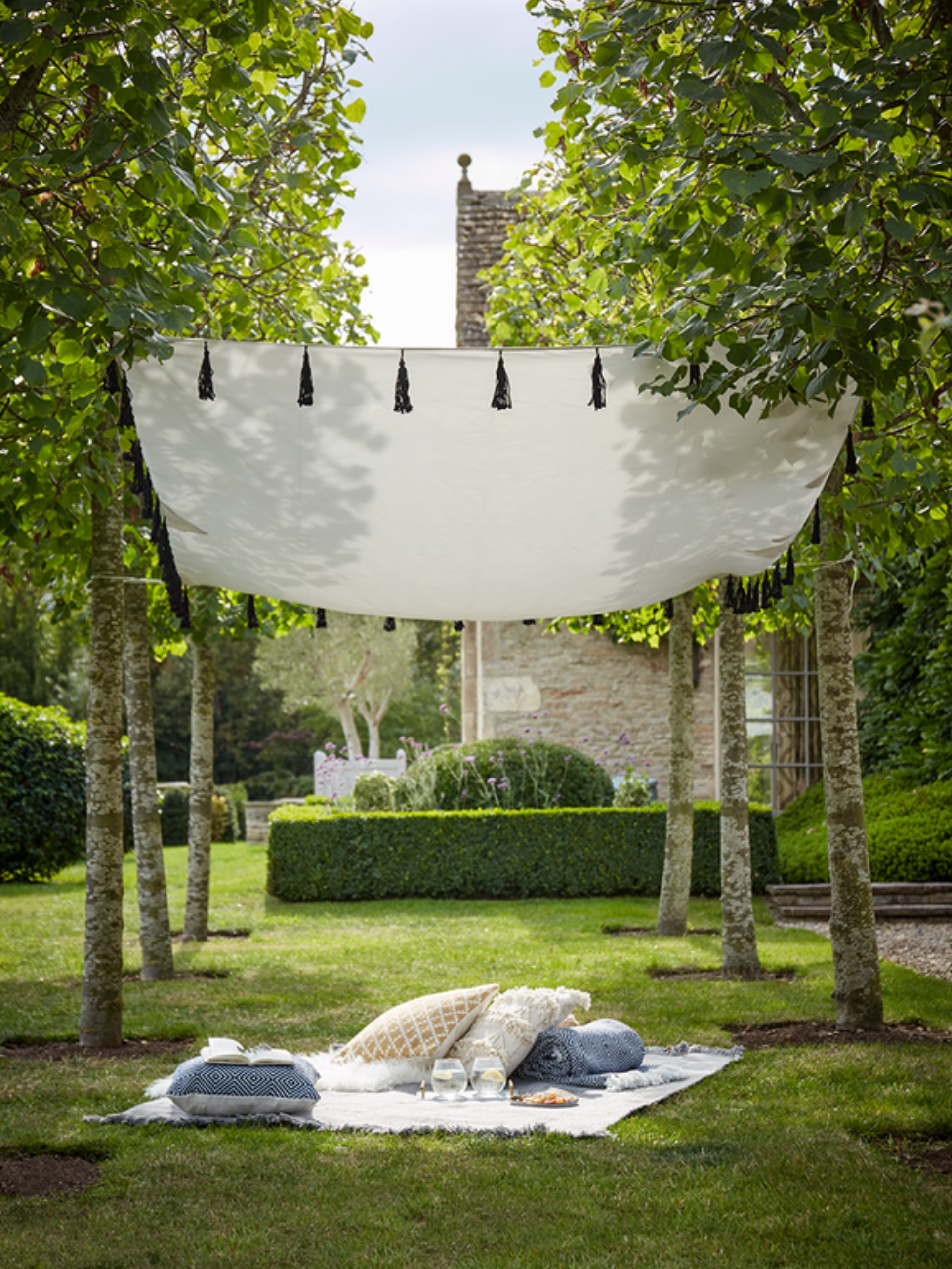 Tasselled Canopy
