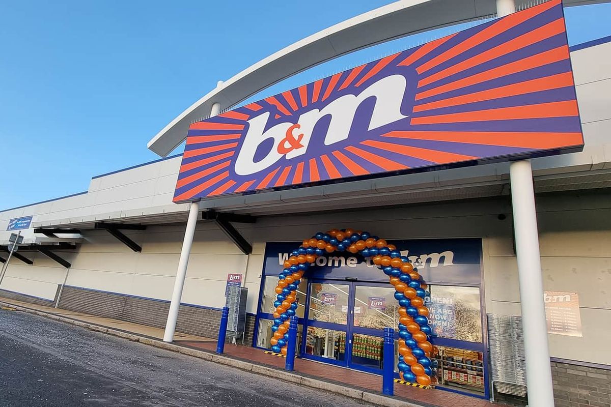 B&M