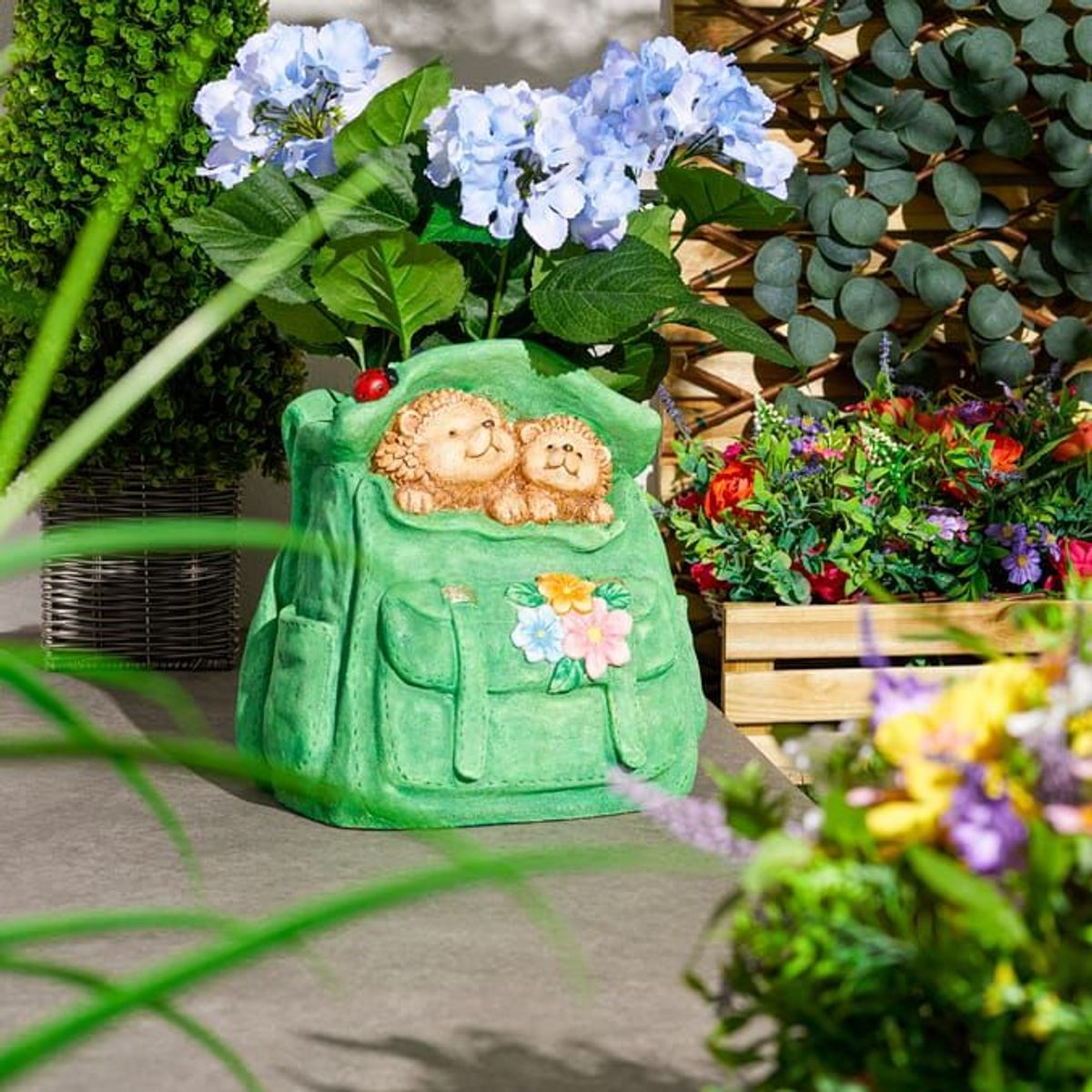 Home Bargains Jardin Hedgehog Backpack Planter