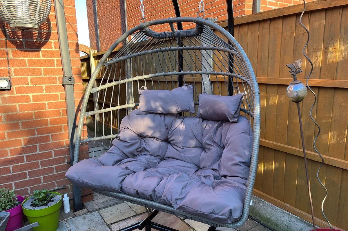The Double Hanging Egg Chair from OHS