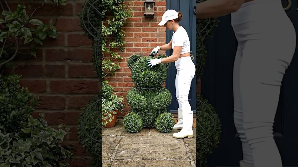 Backyard Landscaping Idea That Turns Shrubs Into Natural Shade 🌿