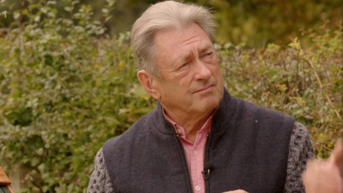 Alan Titchmarsh issues crucial advice to gardeners ‘away all day at work’ Liverpool Echo