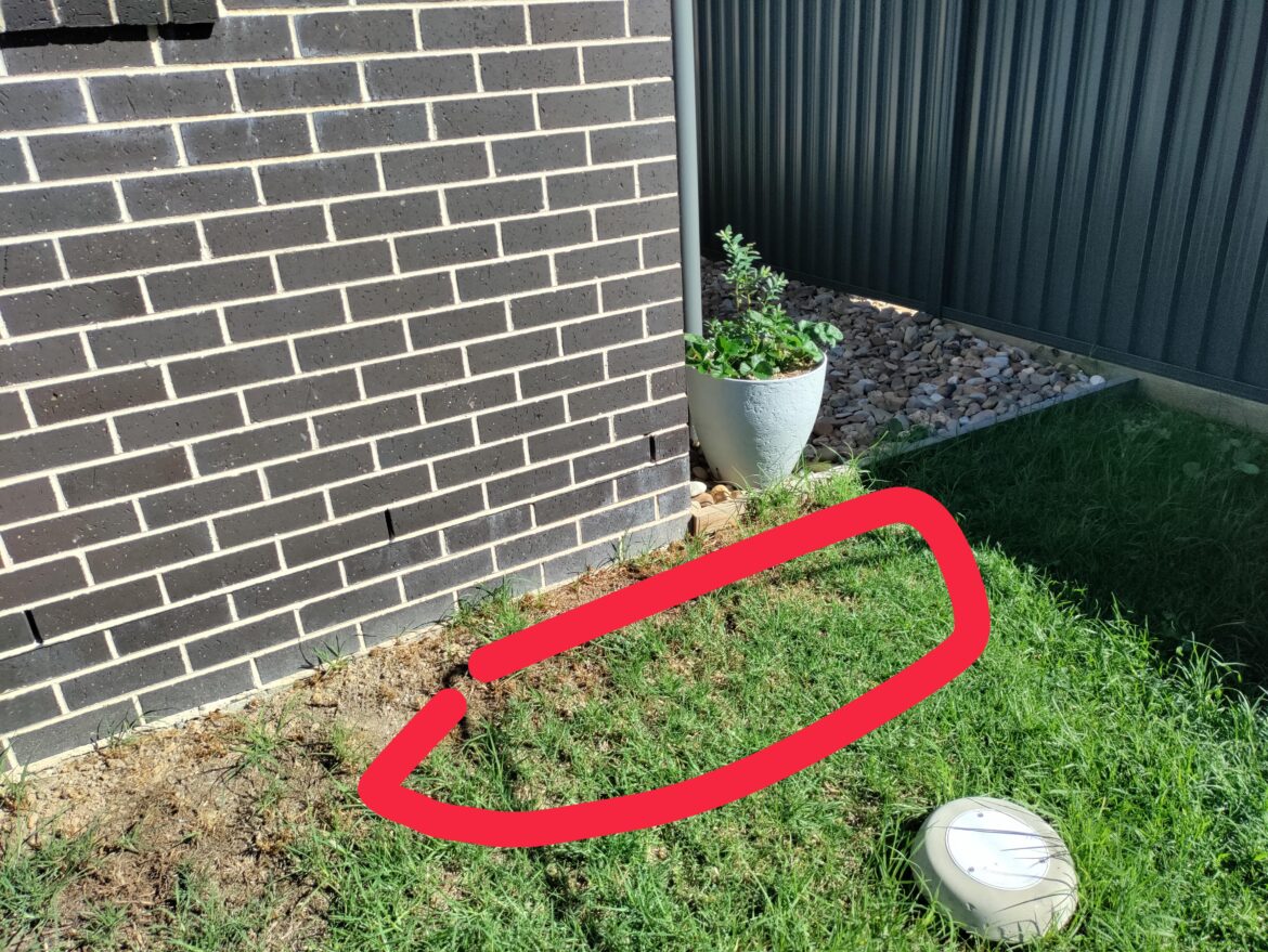Is it advisable to put a raised garden bed next to house? Provided I leave a gap between wall Is it advisable to put a raised garden bed next to house? Provided I leave a gap between wall