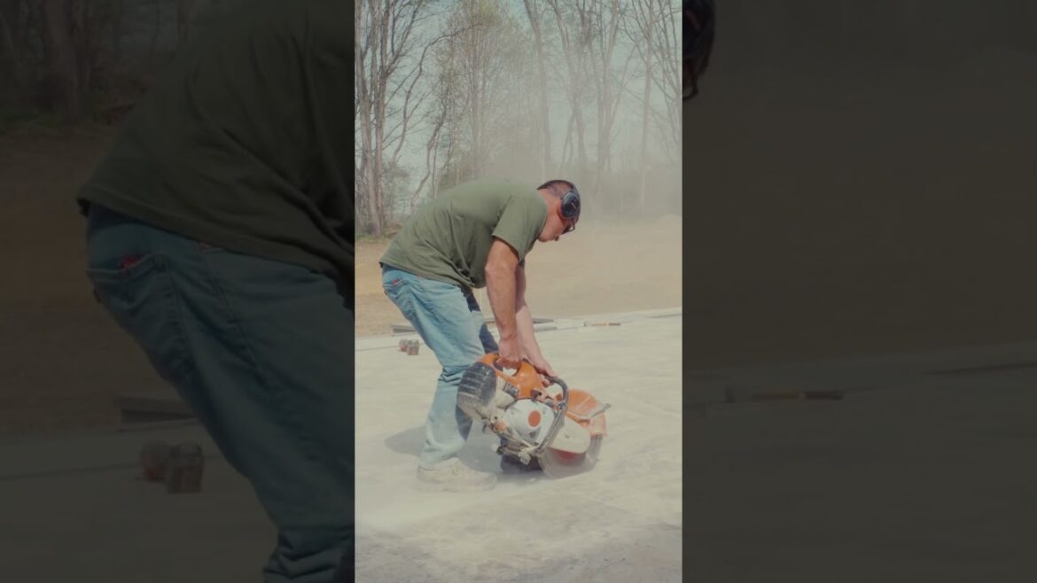 Cutting in paver inlays #hardscape #landscape #work #construction #backyard #pool #landscaping