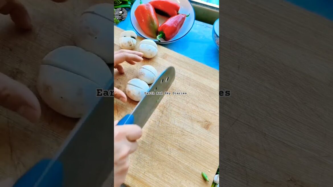 #trending#farming#harvesting#viral#shorts#youtubeshorts#cuttingskills#agriculture#happywomensday