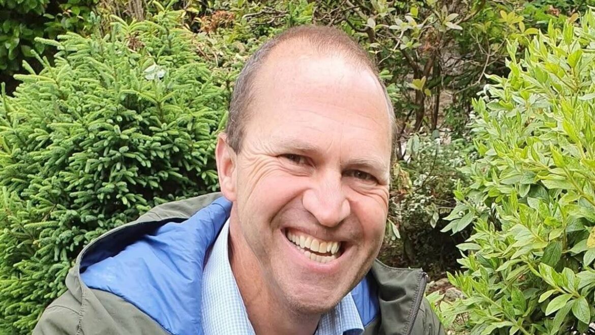 ‘I’m a gardener and people always make five common mistakes this month’ Daily Mirror