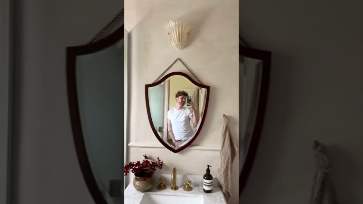 Small Bathroom Design Hacks That Make Tiny Spaces Feel Huge #garden#decor Small Bathroom Design Hacks That Make Tiny Spaces Feel Huge #garden#decor