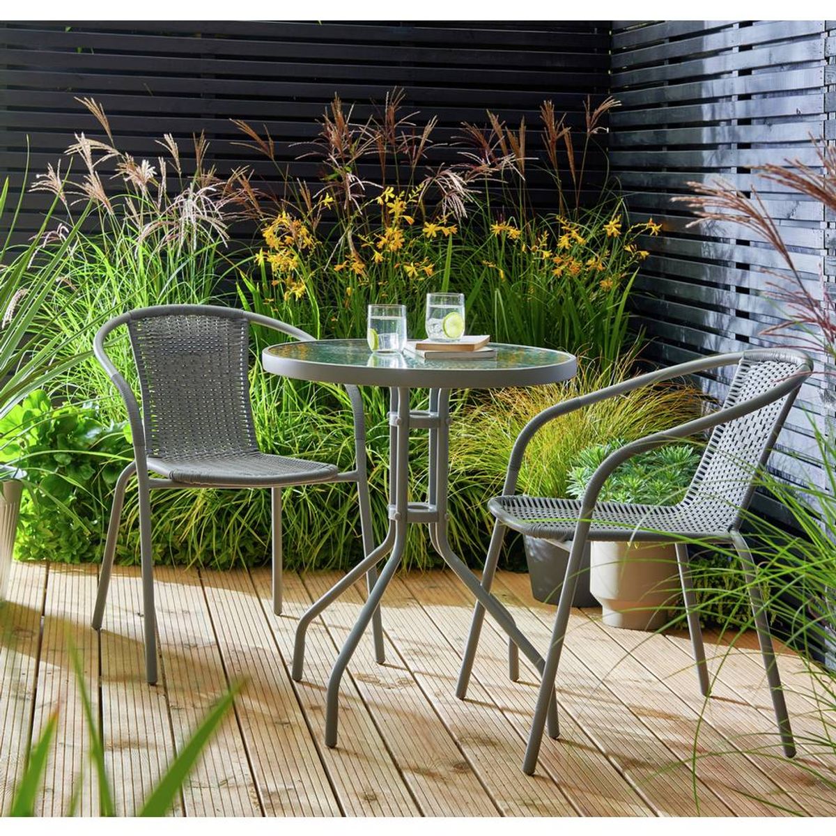An image of a garden bistro set