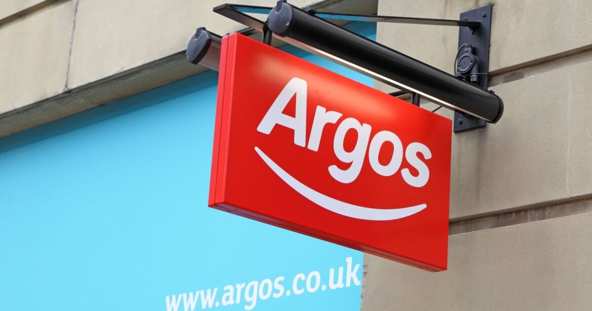 Argos shoppers rush to get ‘relaxing’ garden chair for just £10 Argos shoppers rush to get 'relaxing' garden chair for just £10