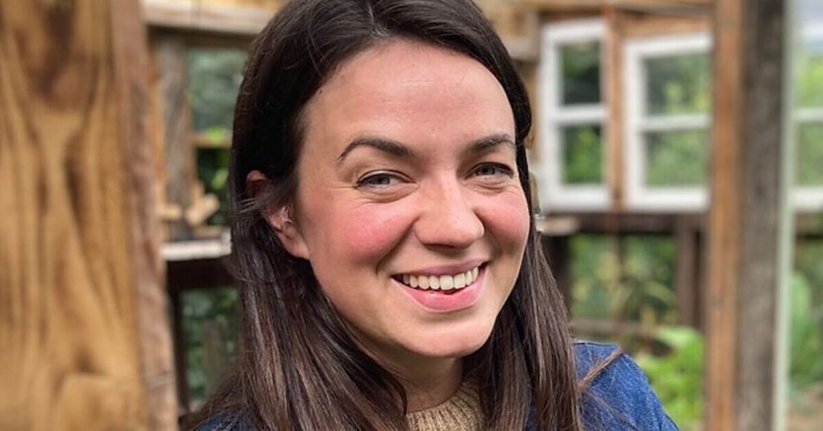 Gardeners’ World star breaks down in tears over co-star’s death | TV & Radio | Showbiz & TV Gardeners' World star breaks down in tears over co-star's death | TV & Radio | Showbiz & TV