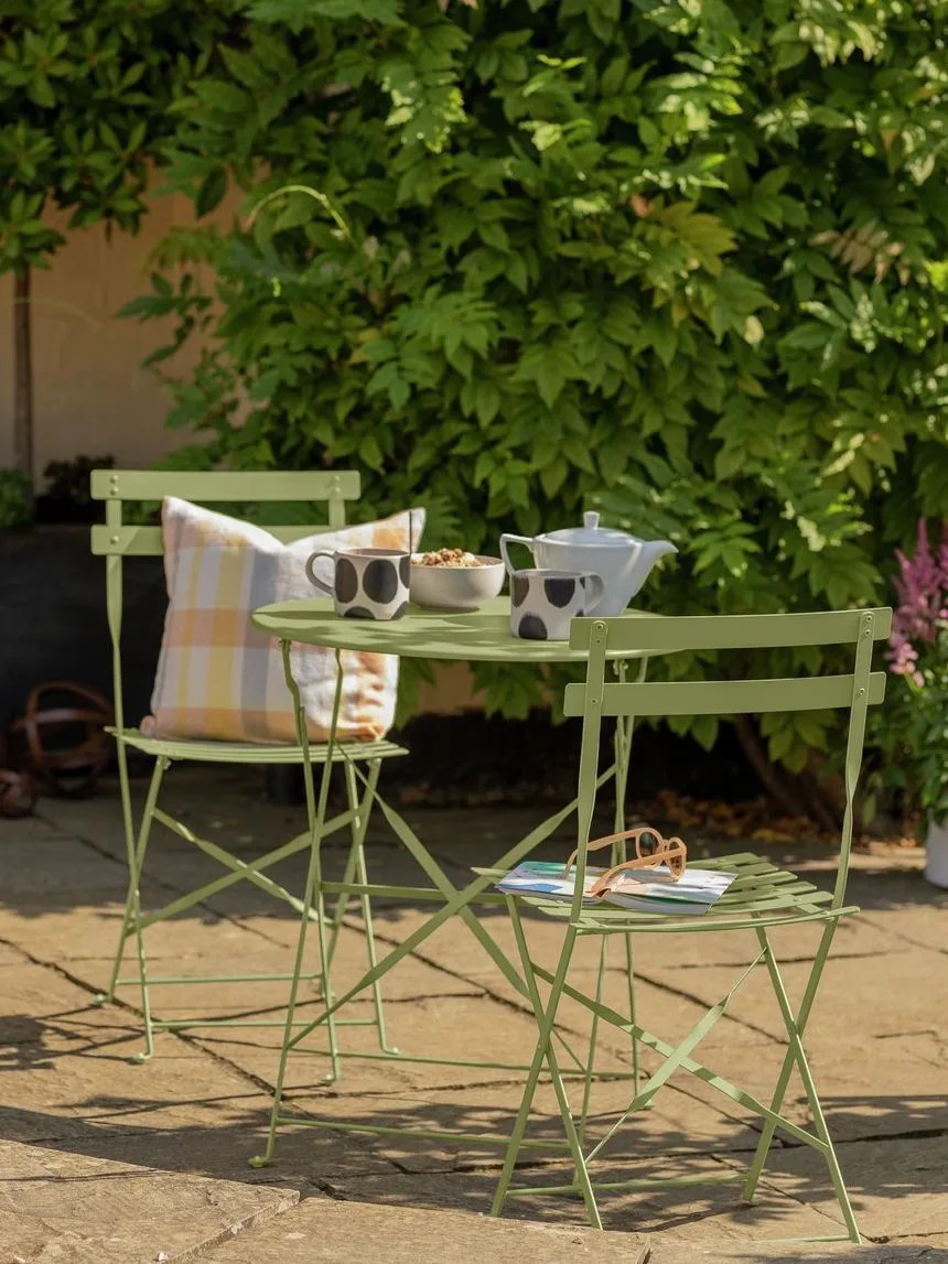 Habitat Eve 2 Seater Metal Garden Bistro Set - Green