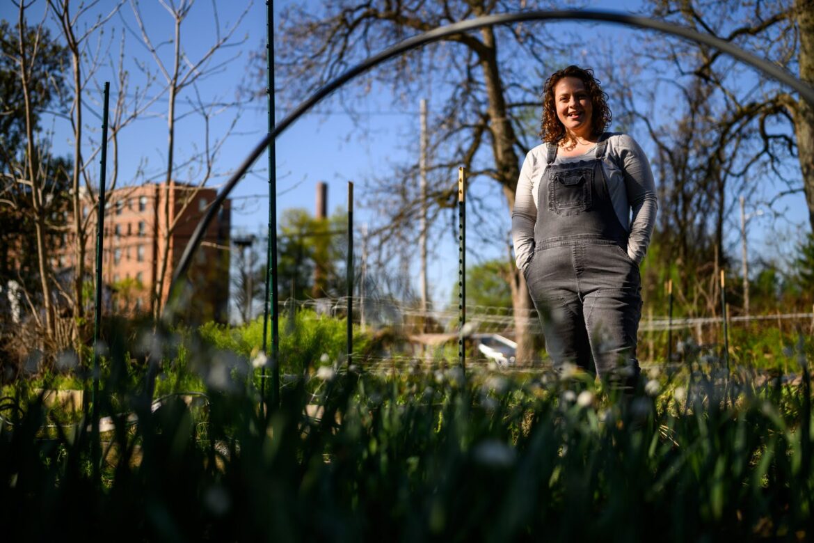 Where to get help gardening in Pittsburgh