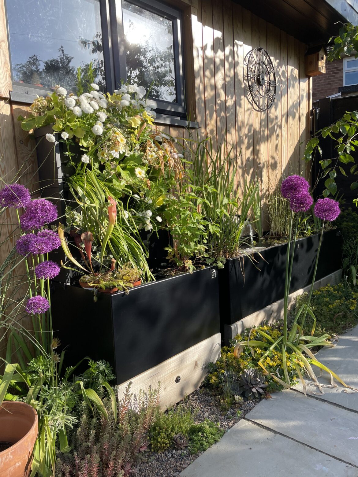 ‘Dipping Tanks’ Are the Beautiful Way to Store Rainwater
