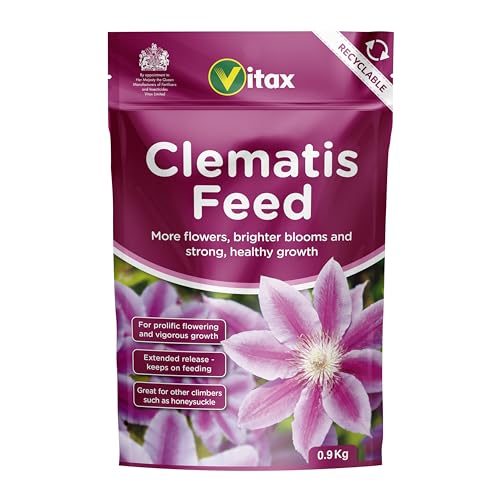 Vitax Clematis Feed, Boosts Growth &amp; Flowering, Specially Tailored Nutrient Mix, Suitable for Clematis, Honeysuckle, Passion Flower and Other Climbers- 900g Pouch