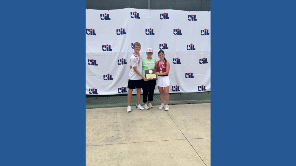 Garden City’s Seidenberger, Jost bring home Tennis State Championship in Mixed Doubles Garden City's Seidenberger, Jost bring home Tennis State Championship in Mixed Doubles