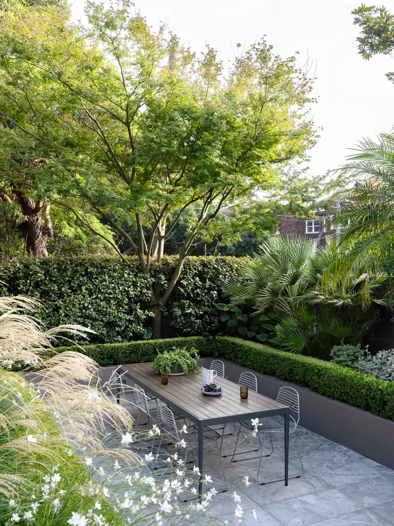 Garden table