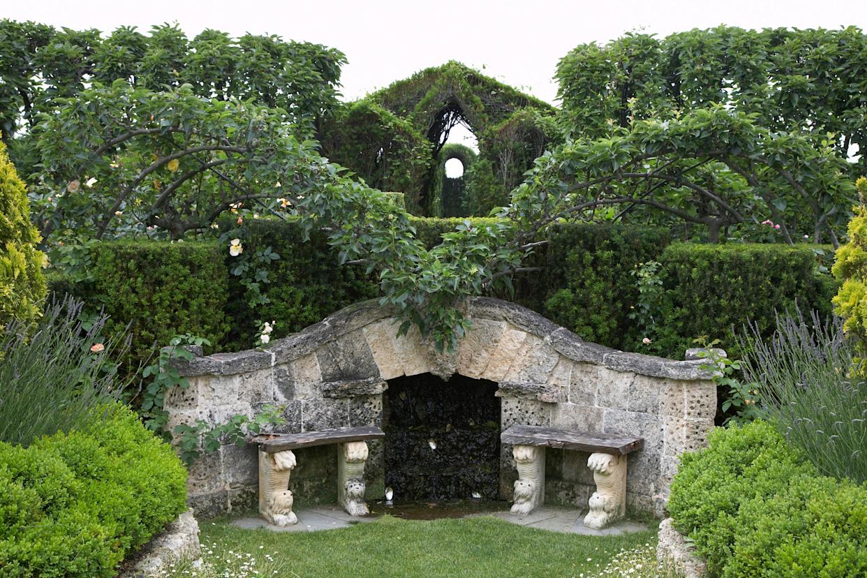 walled garden in East Hampton NY