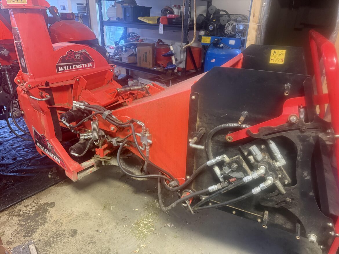 Trouble with feed on woodchipper.
