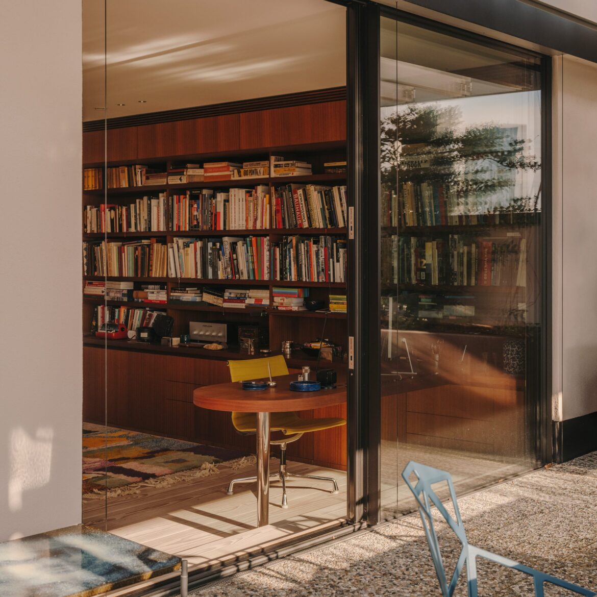 Holzrausch designs Frankfurt penthouse as central “roof garden” Holzrausch designs Frankfurt penthouse as central "roof garden"