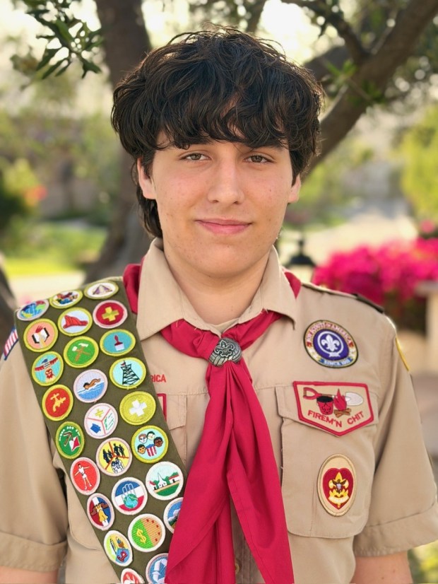 Eagle Scout candidate Kane Chakamian recently built and installed new planter beds in the La Jolla Elementary School garden. (Dina Chakamian)