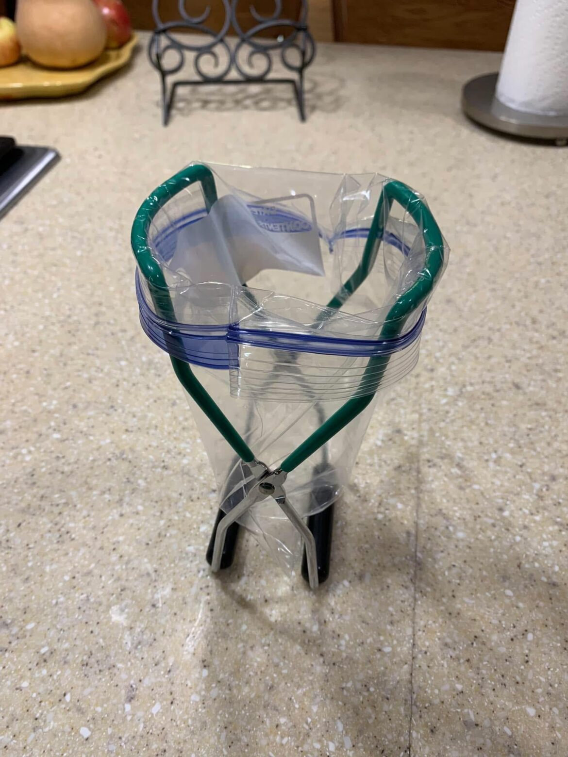 Y’all know the jar lifter you use for canning??? It will hold open freezer bags also 😳