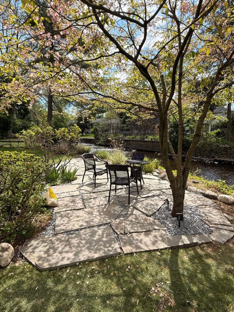 Built this flagstone patio