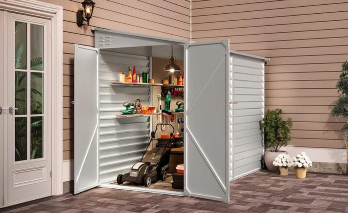 Durable garden shed