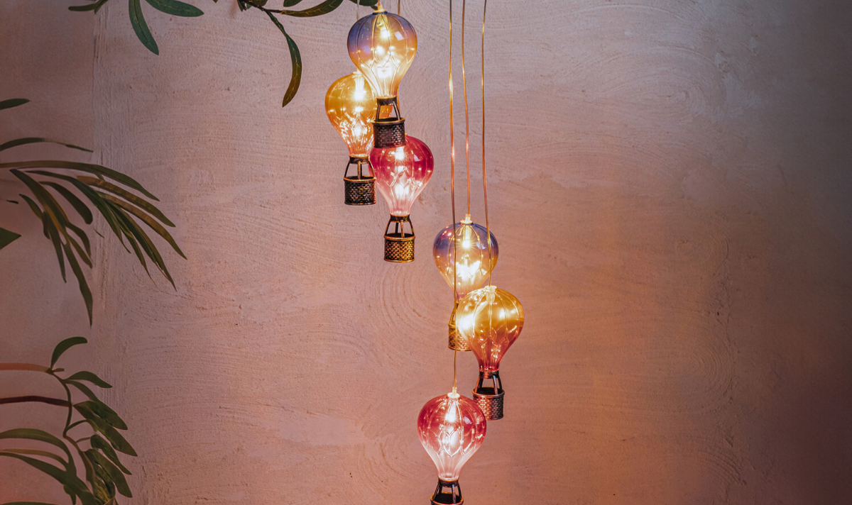 Solar Hot Air Balloon Hanging Light from The Range