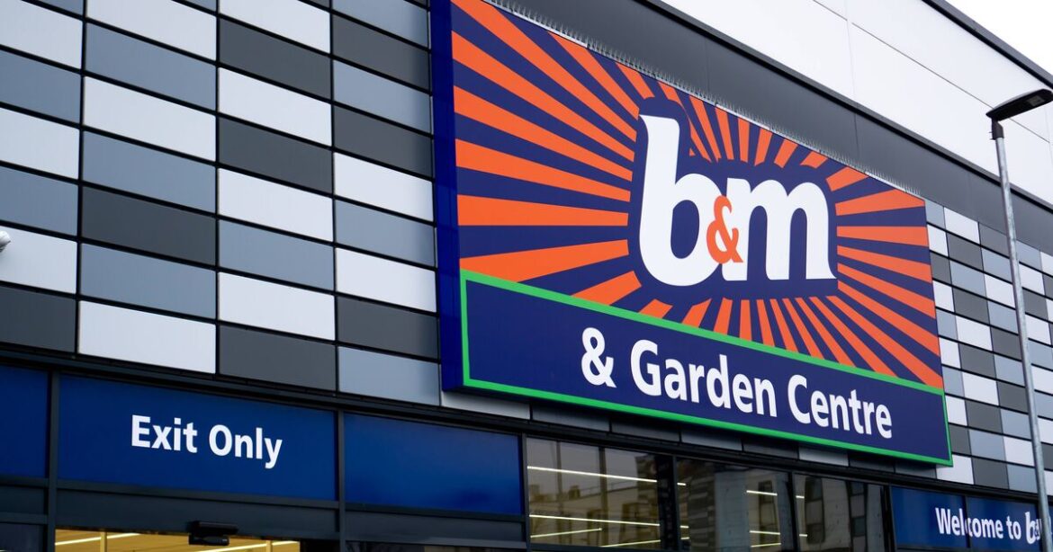 B&M’s ‘sleek’ folding bistro set similar to B&Q version reduced to £20 B&M's 'sleek' folding bistro set similar to B&Q version reduced to £20