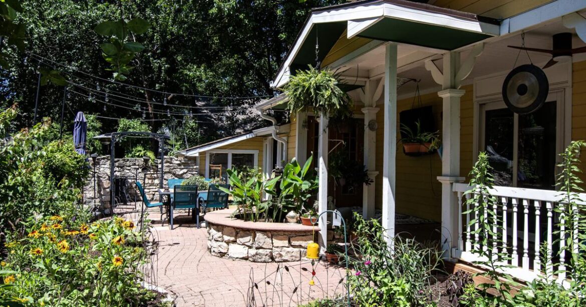 Garden tour to feature 5 homes, KSU gardens | News Garden tour to feature 5 homes, KSU gardens | News