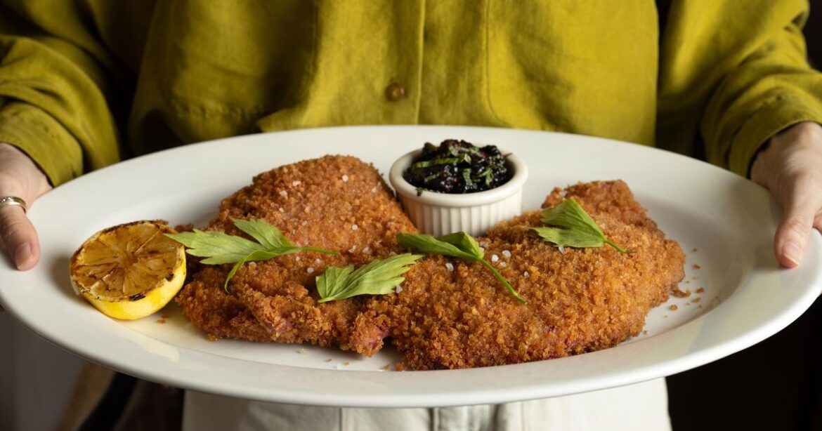 Trudie’s Tavern Opens in Carroll Gardens